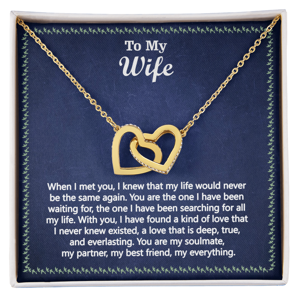 To My Wife – Interlocking Hearts Necklace - Soulmate and Best Friend – Touching Message Card Gift – Perfect for Valentine's Day
