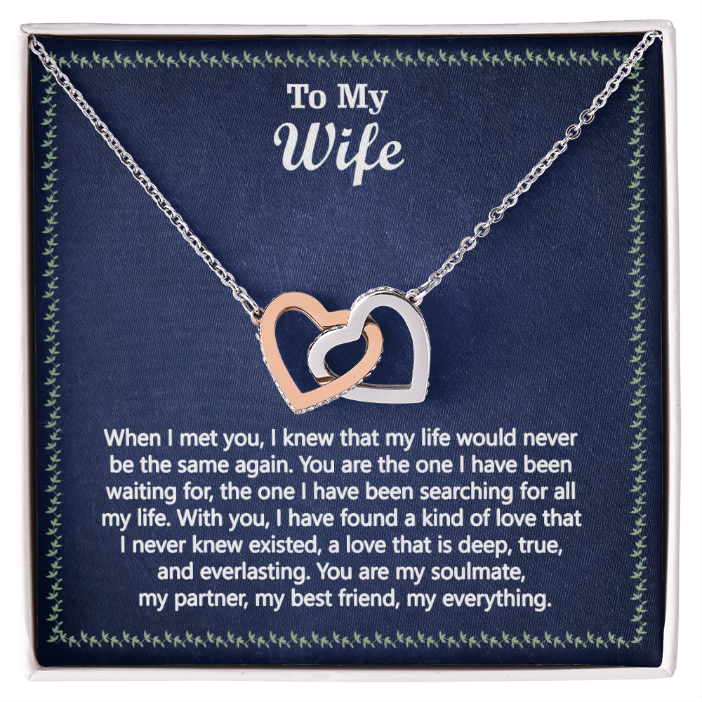 To My Wife – Interlocking Hearts Necklace - Soulmate and Best Friend – Touching Message Card Gift – Perfect for Valentine's Day