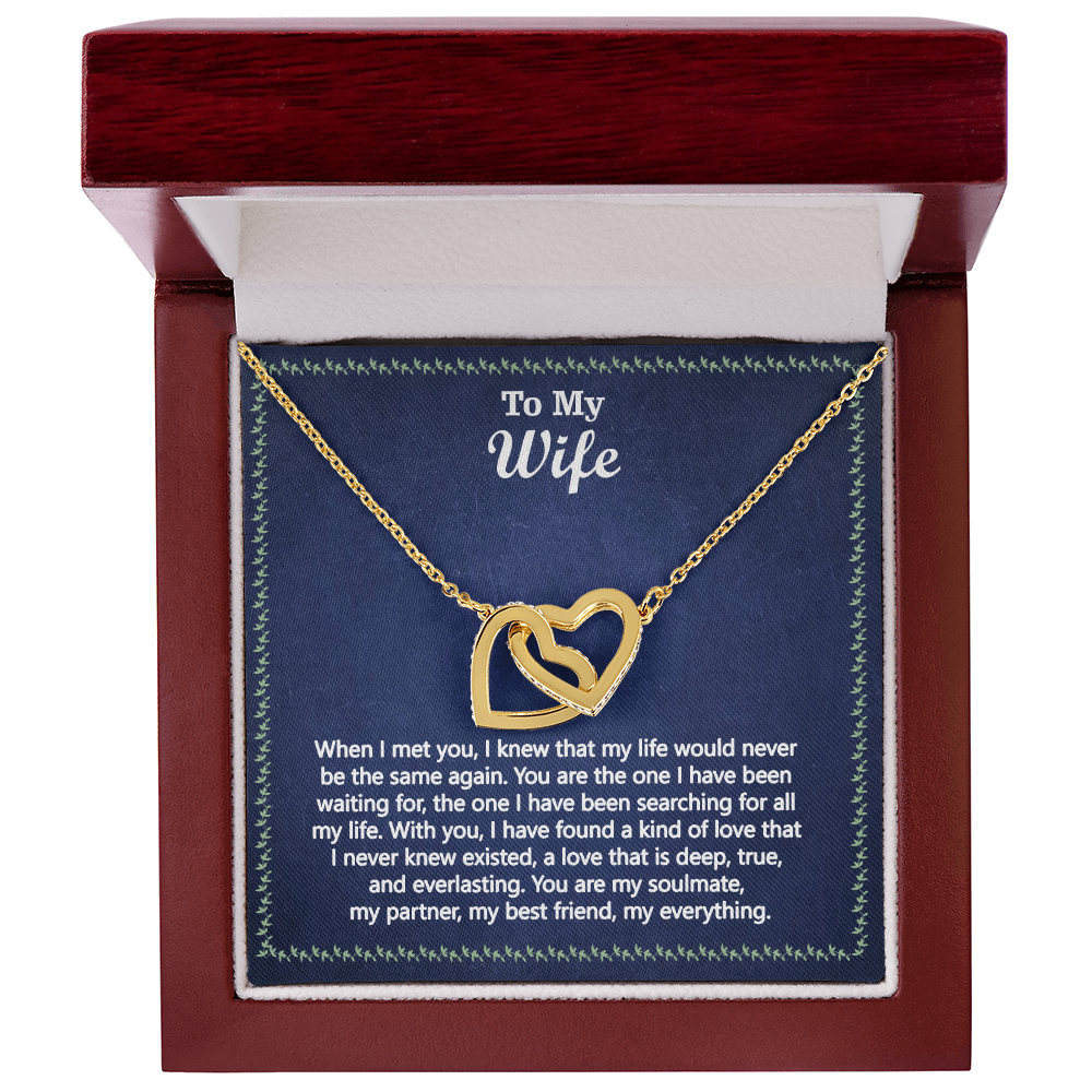 To My Wife – Interlocking Hearts Necklace - Soulmate and Best Friend – Touching Message Card Gift – Perfect for Valentine's Day