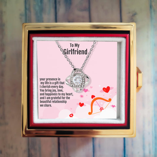 You Are a Gift in My Life – Love Knot Necklace - Romantic Note for Girlfriend Who Brings Love and Happiness Every Day